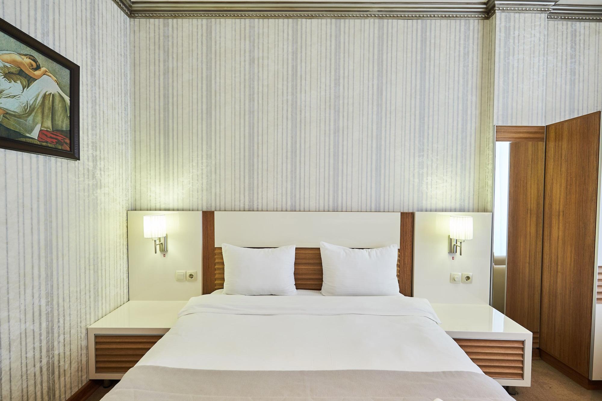Boulevard Side Hotel Baku Exterior photo